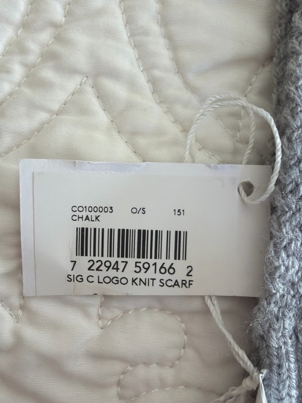 Coach Gray Logo Knit Scarf with Signature Pattern - Picture 5 of 6